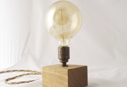 Handmade Home Décor: unique candles, clocks, throw pillows and seasonal decor.