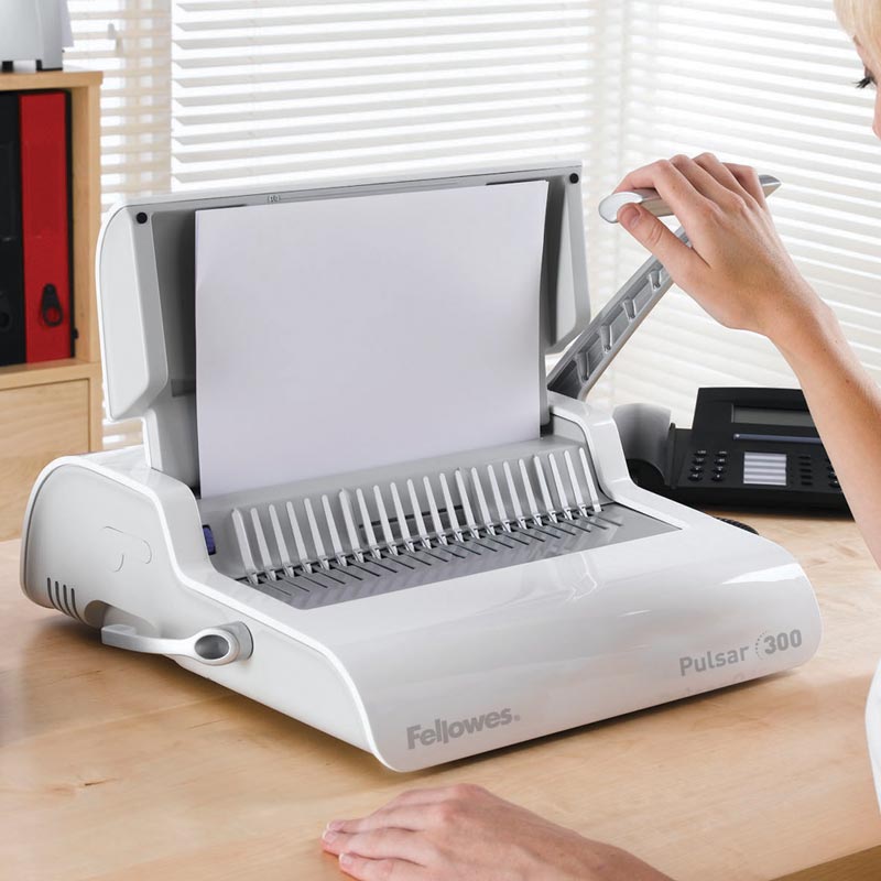 Fellowes Pulsar A4 Manual Comb Binder Amazon.co.uk Office Products