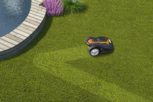 Robot lawn mower garage