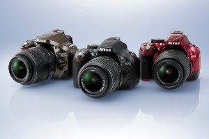 Picture shows the three colour variations of the D5200.