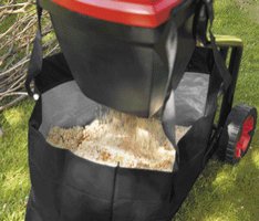 BLACK+DECKER GS2400 Shredder, 2400 W : Amazon.co.uk: DIY & Tools