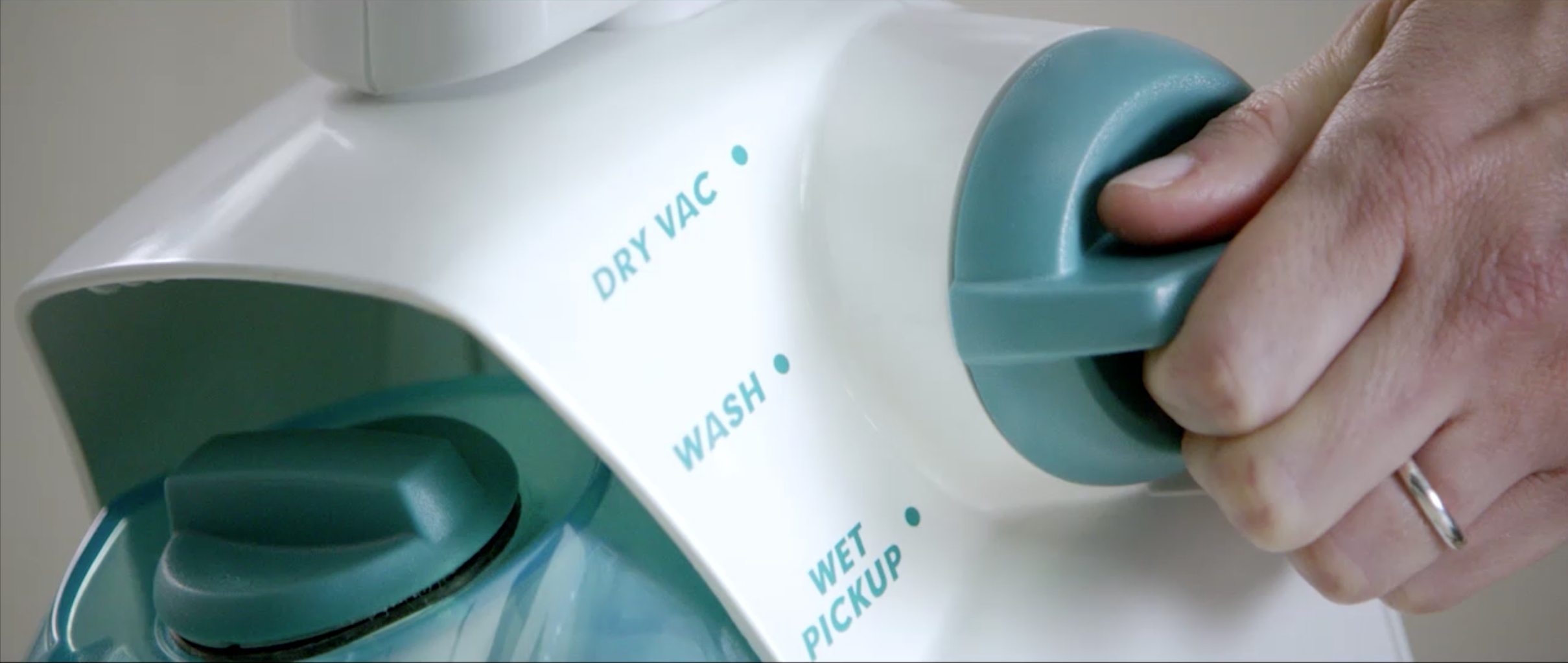 Vax HF86FMT Floormate Trio Hard Floor Washer, 1.1L/1.6L, White and