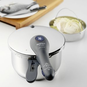WMF Schnellkochtopf Perfect Plus