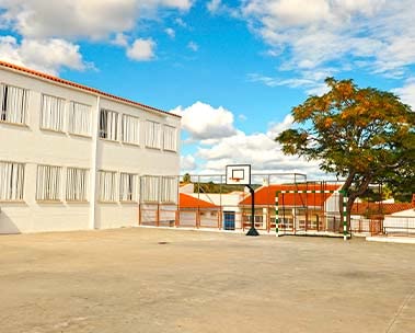 Sostieni le scuole con un click