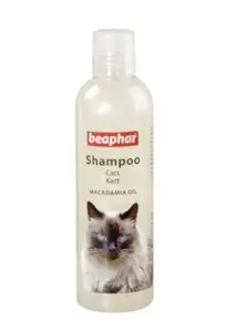Foodie Puppies Beaphar Macadamia Oil Shampoo for Cats,250ml (Pack of 1)
