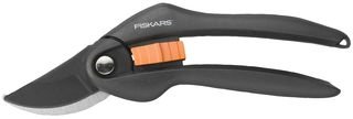Price comparison product image FISKARS SECATEURS,  BYPASS PRUNER,  SINGLSTEP