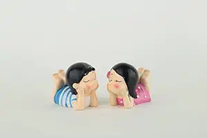 KIDSOR Love Couple Statue for Home Decorative Showpieces | Room Office Table Racks & Shelves Decorations Items|Gifts for Husband|Girlfriend|Boyfriend|Wife (Love Couple - Design -04)