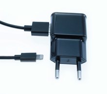 Preisvergleich Produktbild MEDIA RANGE MRMA107 Ladegerät - mit Lightning Anschluß