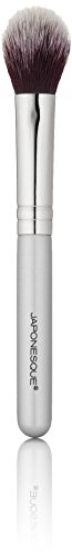 JAPONESQUE Fluff Concealer Brush