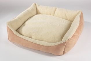 Puchi-Sheepy-Dog-Bed