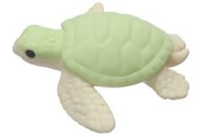 Gomme en forme de tortue de mer verte par Iwako