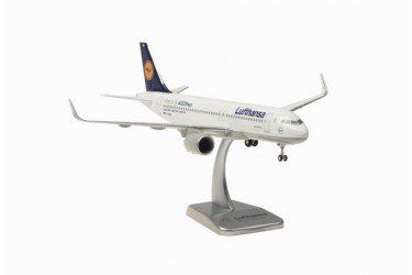 Preisvergleich Produktbild Lufthansa Airbus A320neo 1:200