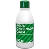 agua oxigenada 10 volumenes oido De la marca Cinfa CINFA - AGUA OXIGENADA CINFA 250 ML