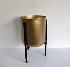 HOMACE International Iron Pot Stand with Pot (MS-2462)