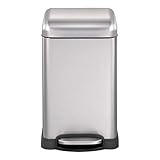 FÁCIL RECICLAJE: El tamaño compacto de esta papelera de reciclaje lo hace ideal para una amplia gama de soluciones de reciclaje, que incluyen desperdicios domésticos, vidrio, papel, plástico, latas, desechos de jardines y compost.