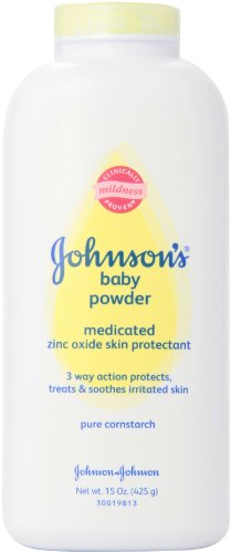 Johnson & Johnson Baby Powder Medicated with Aloe & Vitamin-E 445 ml