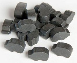 Maydaygames - Pions - Set de 10 Cochons en Bois Noir