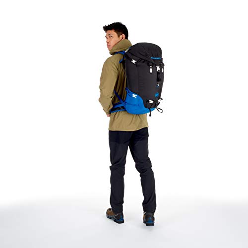 mann-mit-wanderrucksack