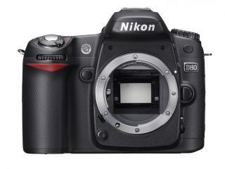 Nikon D80 Digital SLR Camera (18-70mm Lens Kit)