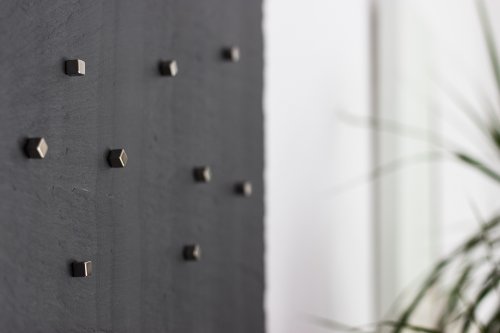 Schiefer Magnettafel (Echt Massiver Stein) ! – Pinnwand + Kreidetafel in 50 cm x 25 cm inkl. 5 Magnete Board Boulevard - 6