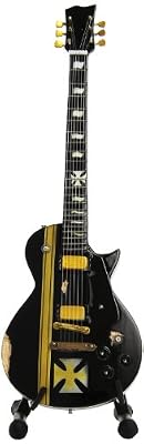 Music Legends Collection Mini Chitarra Da Collezione Replica in Legno-Metallica-James Hetfield-Iron [Import]