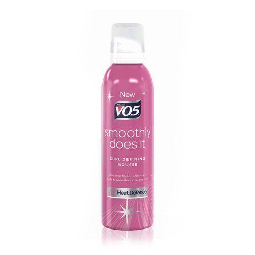 VO5 Smoothly Does it Curl Defining Mousse 200 ml - Pack of 6