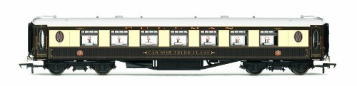 Hornby R4422 Pullman 3rd Class Parlour 'No. 35' 00 Gauge Coach Rolling Stock