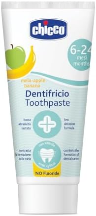 Chicco Dentifricio Bambini Gusto Mela e Banana, Dentifricio per Bambini, Delicato sui Dentini dei Bambini, Bassa Abrasività, Senza Fluoro, Contrasta la Formazione delle Carie, 50 ml, 6-24 Mesi