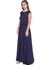 Globus Women's Dress