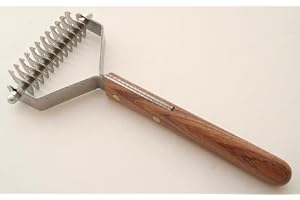 Mars Coat King, Wide, Coarse 12 blades, wood handle