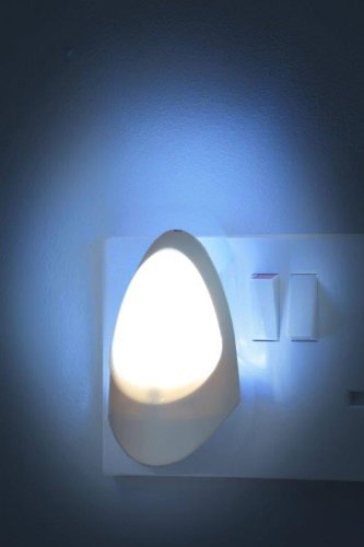 Automatic LED Night Light Dusk 2 Dawn LED Sensitive, White, Plug in