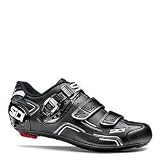 Las zapatillas SIDI Level combina las últimas tecnologías Sidi para un máximo confort, manteniendo un diseño elegante  Tipo de pedales: automáticas  Tipo de sujeción: bucle micrométrique Caliper con banda de mantenimiento Soft Instep 2 y dos correas Velcro reforzadas y alta seguridad  Lengüeta De Cierre, ancho, anatómico acolchado que distribuye la presión de manera uniforme sobre la zona de la bóveda plantar, gracias a un ajuste de las dos caras para un centrado perfecto