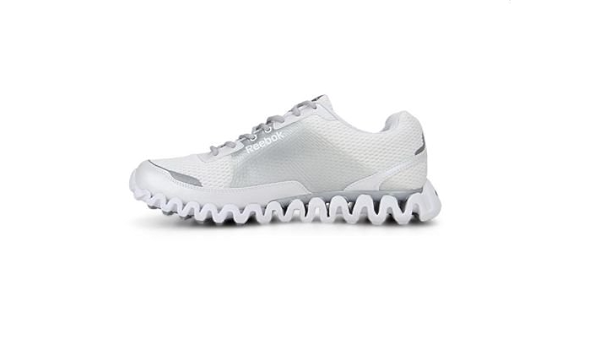 reebok zig zag sneakers