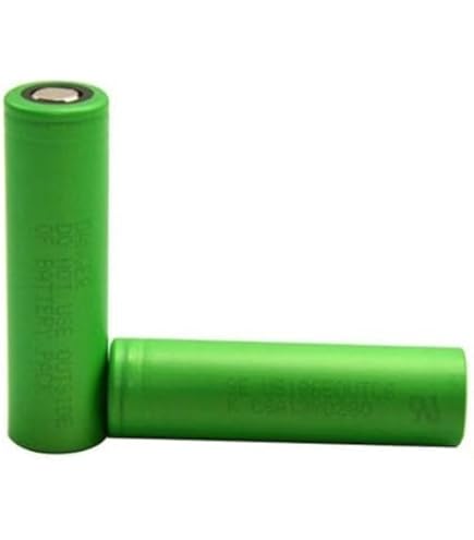 Born To Vape presente Batteries Rechargeable Maxicell Pile pour Cigarette  lectronique/Pile pour Cigarette lectronique Grand Format pour Cigarette  Electronique - Haute Performance 4000mAh 45A - Pile : Amazon.fr: High-Tech