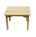 Fabricado en la UE a los más altos estándares de calidad de madera maciza de pino y barnizada con barniz a base de agua segura para niños de alto brillo, permite una fácil limpieza. Este producto es seguro enteramente a los niños en lo que respecta a los materiales y el diseño del producto.
