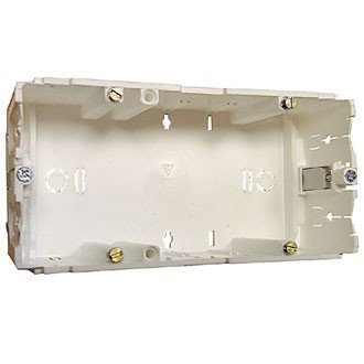 Preisvergleich Produktbild Gewiss Brüstungskanal Geräteeinbaudose 2-fach, weiß (3 Stück)