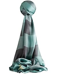 Burberry Women's Scarf Green, Black One size