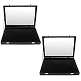 PACK DE 2: Este pack de 2 cajas joyeros grandes negras de almacenamiento está perfectamente diseñadas para almacenar su colección de joya favorita. Cada joyero grande mide 35,5cm de largo, 24,1cm de ancho y tienen una altura de 4,7cm.