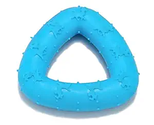 Gojira/ Pets Triangle Shaped Non-Toxic Rubber Chew Toy for Kitten/ Cat - (Color May Vary)