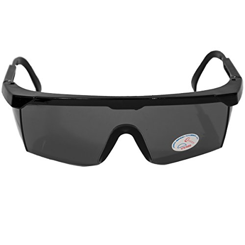 Oramics Arbeits-Schutzbrille Laborbrille UV-Schutz Über-Brille bruchfest mit verstellbarem Bügel, Verschiedene Farben Tönungen (Schwarze Tönung)