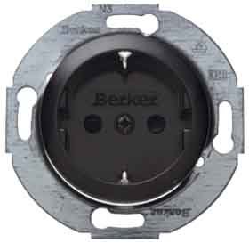 Price comparison product image Berker 414521 Steckdose SCHUKO 1930 / glass / Palazzo black