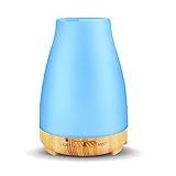 F: Llena el aire de tu habitación con los giros de niebla ligeros y fríos; o una fuerte corriente de vapor, para mejorar tu bienestar contra la piel seca o para ayudar a aliviar los dolores de garganta, creando un ambiente relajante en tu dormitorio, oficina o cualquier habitación de tu casa. Elige el modo de flujo de nebulización, continuo o en intervalos de 30 segundos.