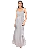 Diese wunderschönen Kleider sind aus elastischem Stoff gefertigt, der sich an alle weiblichen Rundungen anpasst. Lass unsere Maxikleider im Mittelpunkt stehen und ziehe die Aufmerksamkeit bei den nächsten Abendveranstaltungen auf dich.