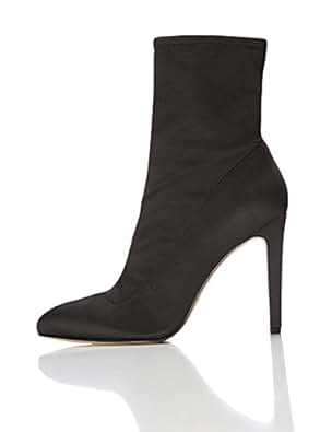 chaussure chaussette talon