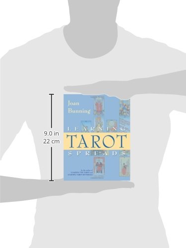 Book's Cover of Learning Tarot Spreads