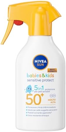 NIVEA SUN Kids Sensitive Protect & Play SPF 50+ 250 ml, Crema solare spray 50+ bambini e neonati dai 6 mesi in su, Crema solare bambini resistente all'acqua, Protezione per pelle sensibili e delicate