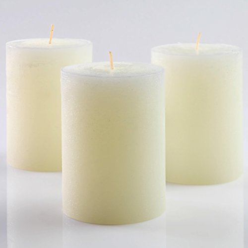 Juego de 3 velas pilar en marfil sin fragancia, de 7,5 x 10 cm ideal para bodas, restaurantes, decoración del hogar, balnearios, iglesias, con mecha de algodón sin humo por Melt Candle Company
