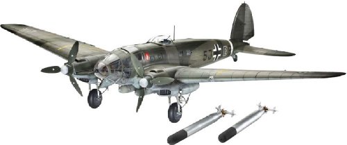 Revell 1:32 Scale Heinkel He111 H-6