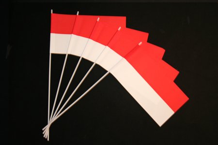 Papierfähnchen: rot-weiß 50er Packung