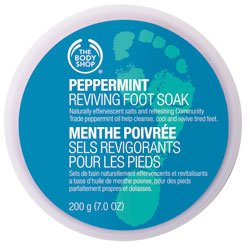 THE BODY SHOP PEPPERMINT REVIVING FOOT SOAK 200g